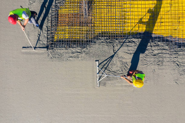 Best Concrete Pool Decks in Dade City North, FL
